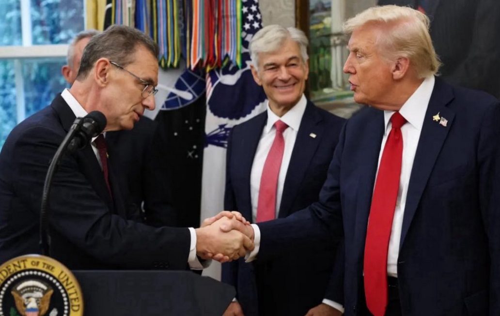 PLANDEMIC 2.0 COMING SOON… TRUMP INVITES PFIZER TO THE WHITE HOUSE…
